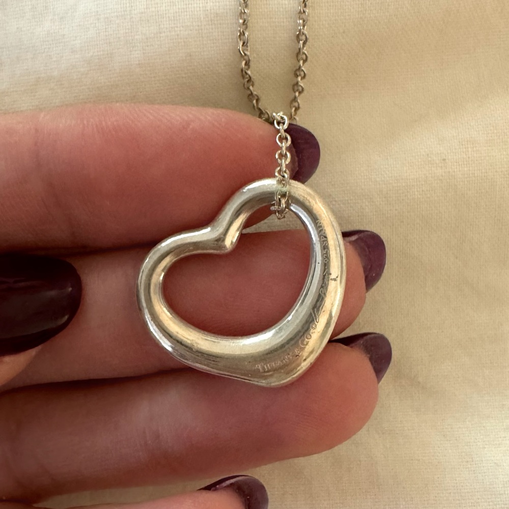 Tiffany & Co Elsa Peretti sterling silver medium open heart necklace with chain